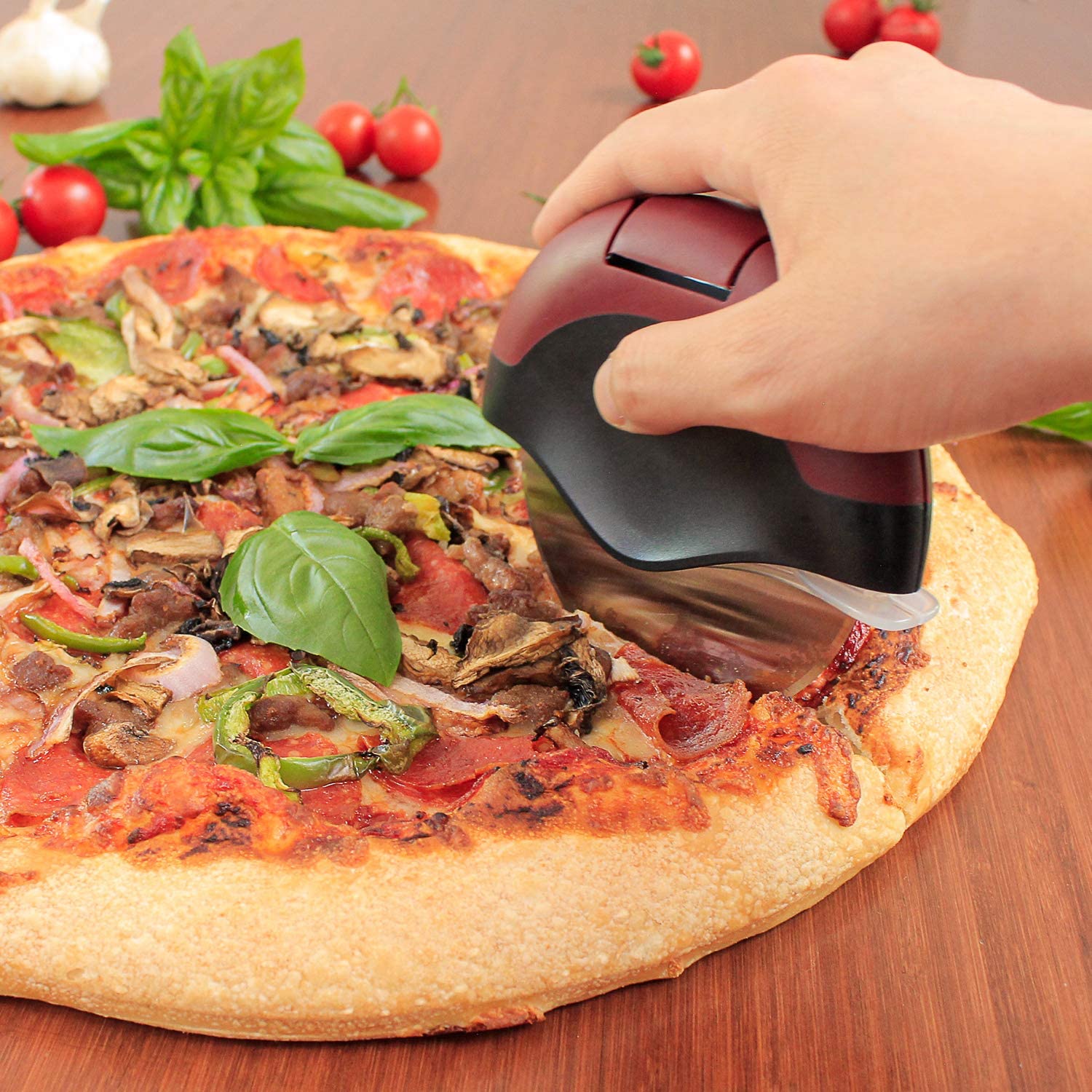 Chicago Brick Oven Pizza Wheel Cutter with Cover