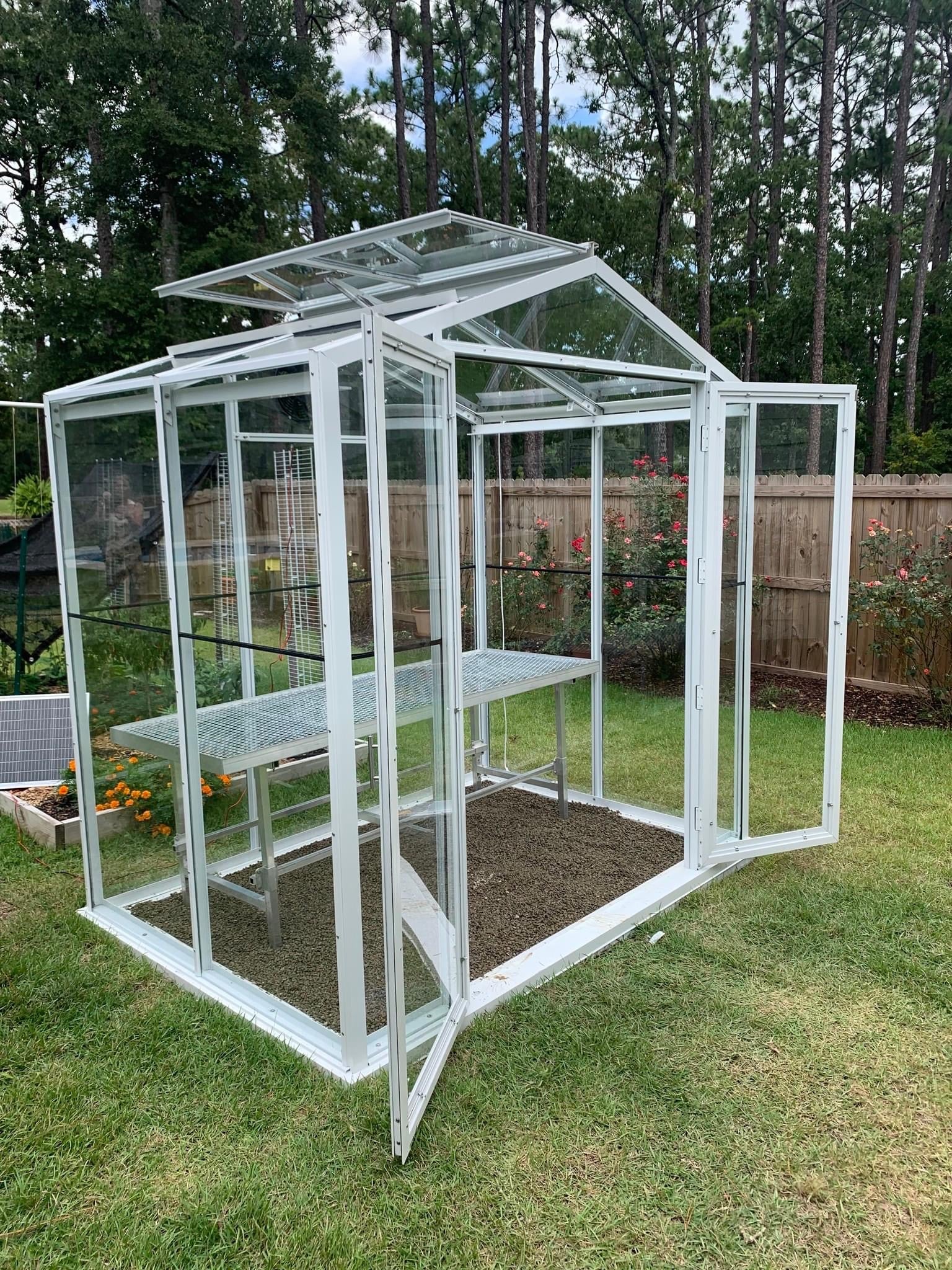 The Sago Greenhouse 5' x 8' Lifetime Warranty
